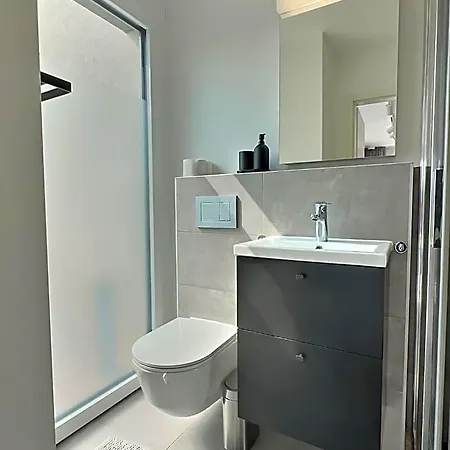 Attica Residences, Lausanne 酒店 4*